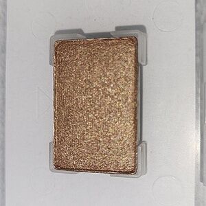 NWT Rosegold Mary Kay Mineral Eye Color